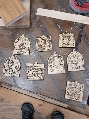 Customer photo review of Nativity tree balls ornaments 16 bundle laser cut svg file