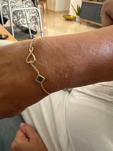 Customer photo review of Eternal Love Bracelet