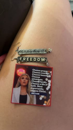 Customer photo review of The Earring Club