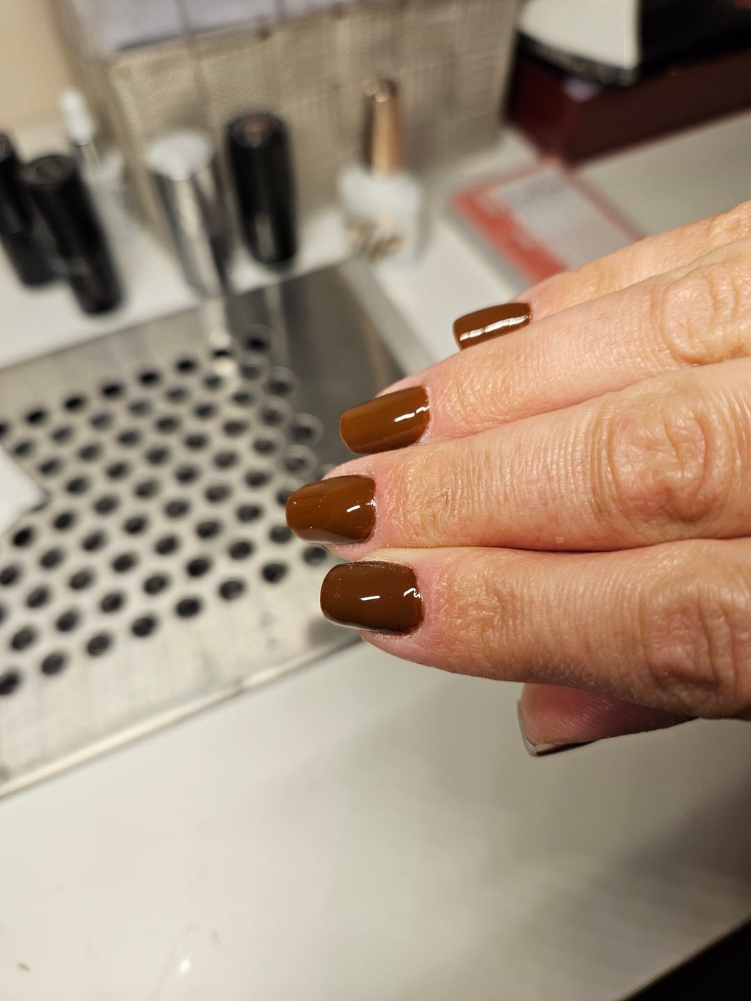 Customer photo review of Semilac 941 Hot Chocolate UV Gel Polish