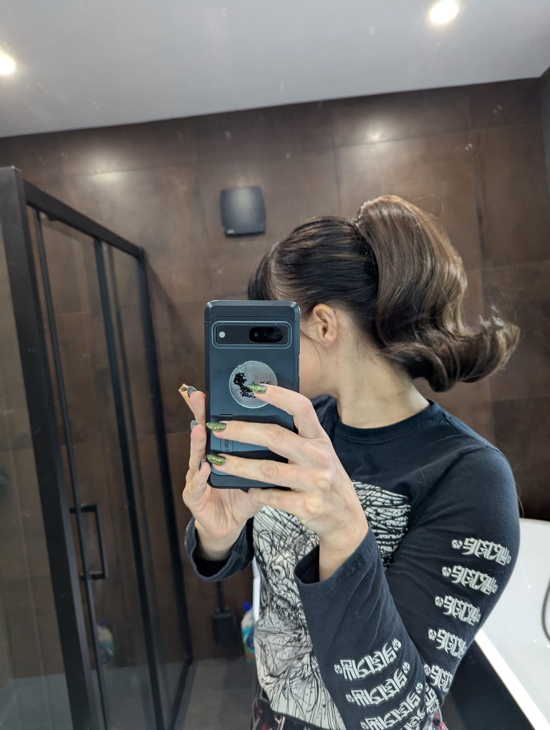 Customer photo review of Stranded Short Swoop Ponytail - Colour #2/5 Azalea