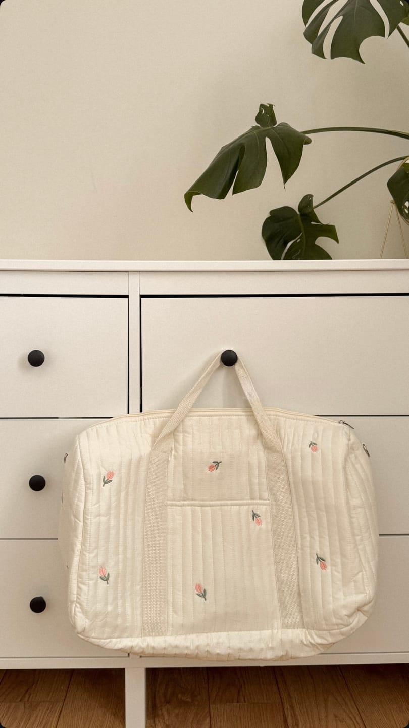 Customer photo review of Mom Essentials Duffle Tote Bag