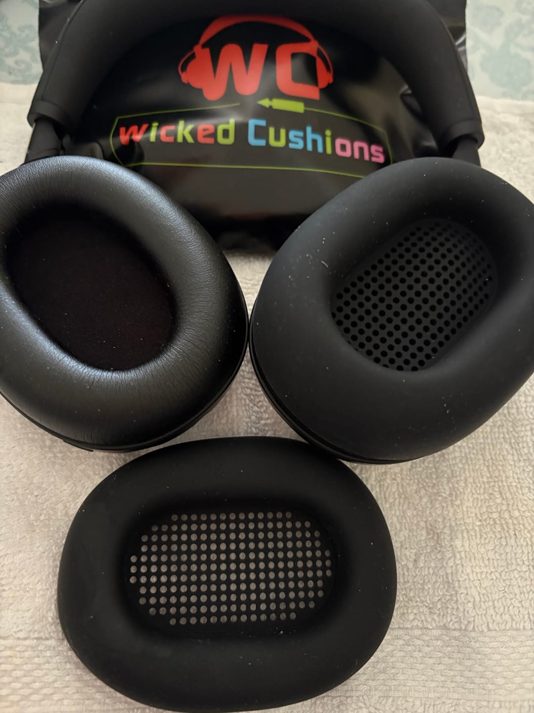 Customer photo review of Upgraded Sony XM6 Replacement Ear Pads - WC PadZ XM6