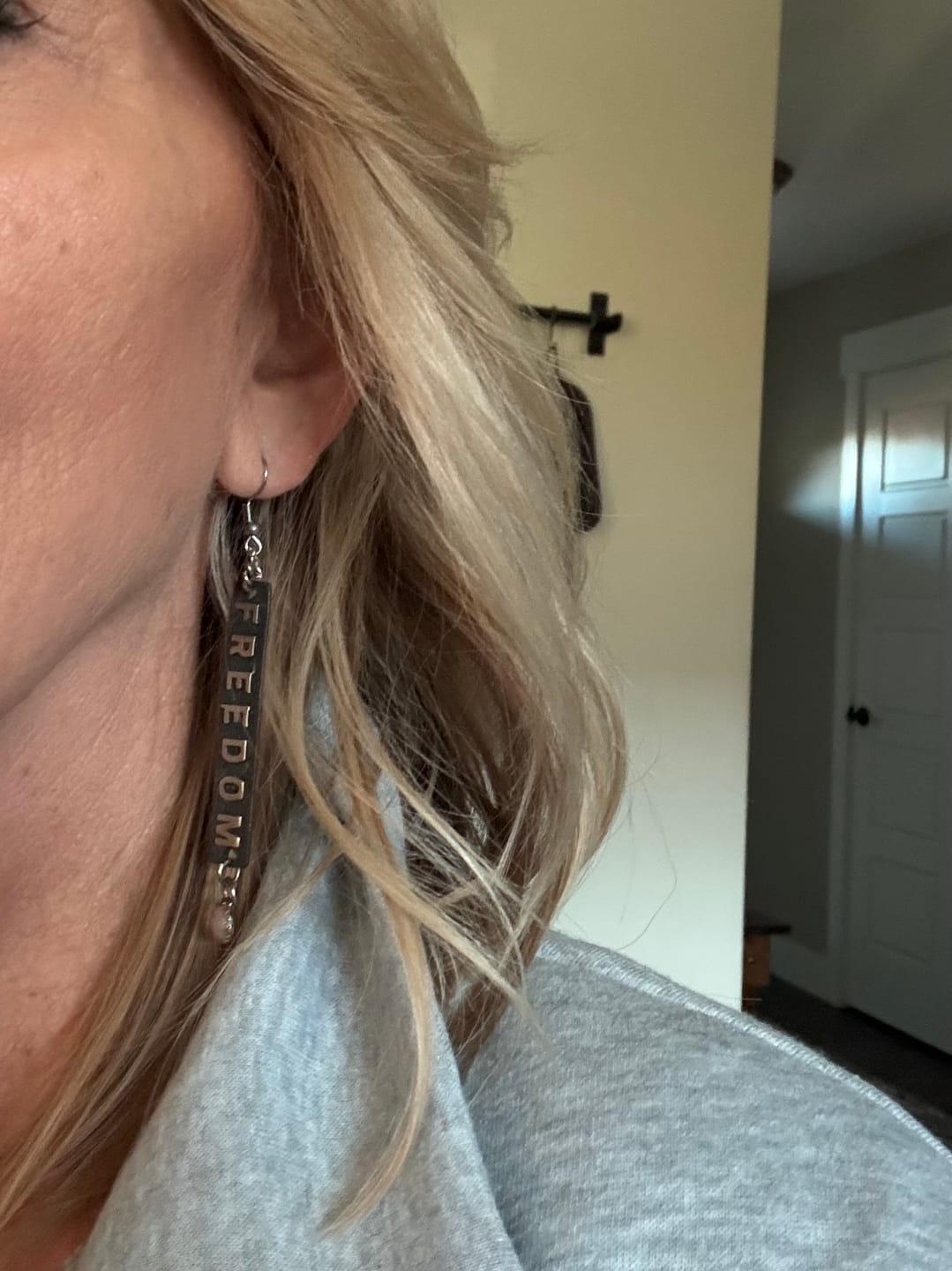 Customer photo review of The Earring Club