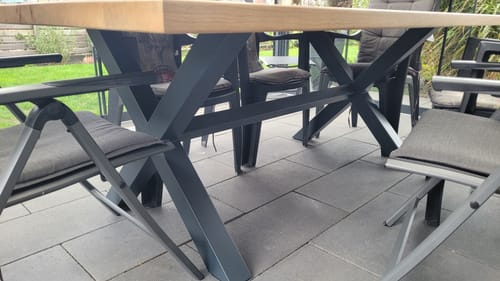 Customer photo review of X-Tischgestell mit Strebe - Verstärktes Design 80x80mm