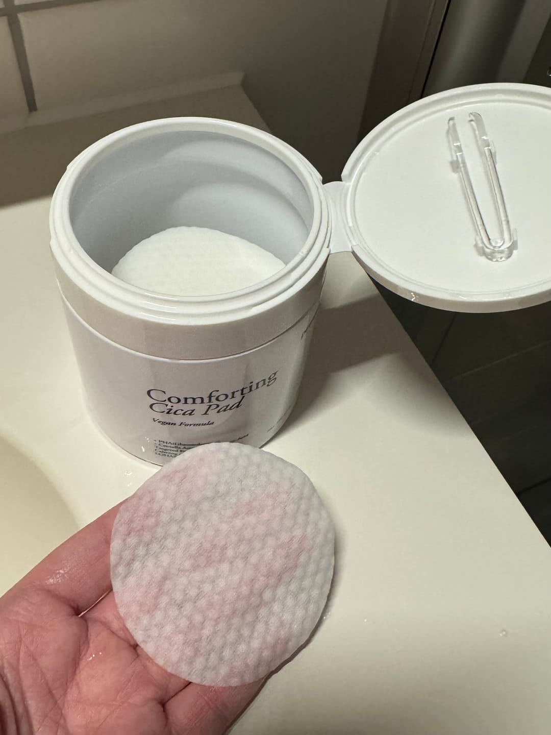 Customer photo review of Petitfee Comforting Cica Pads (80stk) - Beroligende og lett eksfolierende pads