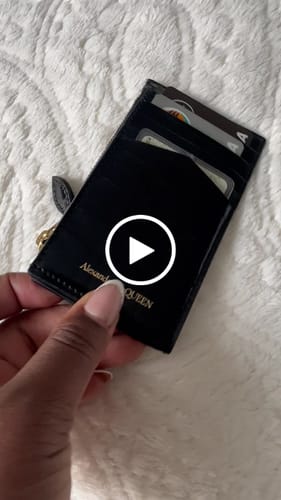 Customer video review of Alexander Mc Queen Skull Zipped Leather Credit Card Case