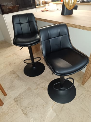 Customer photo review of Σκαμπό για Πάσο Κουζίνας Σετ 2 τμχ EKHO Ρυθμιζόμενο Ύψος 63-84 εκ με Μεγάλη Σταθερή Βάση Διάφορα Χρώματα LJ-B095K01