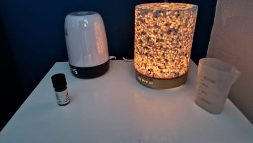 Customer photo review of Living Green- Geurwolkje® Aroma Diffuser - Terrazzo Ovaal - 200 ml