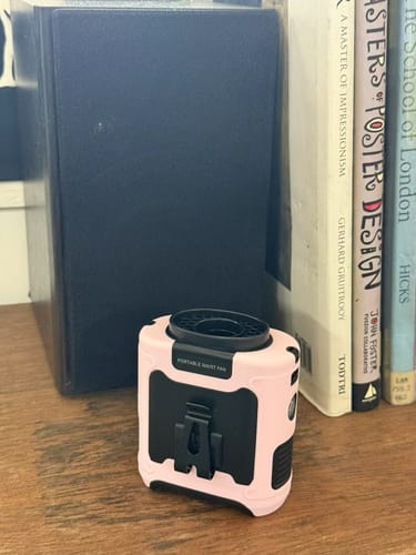 Customer photo review of 3-in-1 Waist Fan with Flashlight & Powerbank