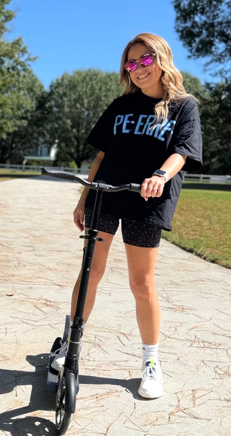 Customer photo review of PR Graphic Top