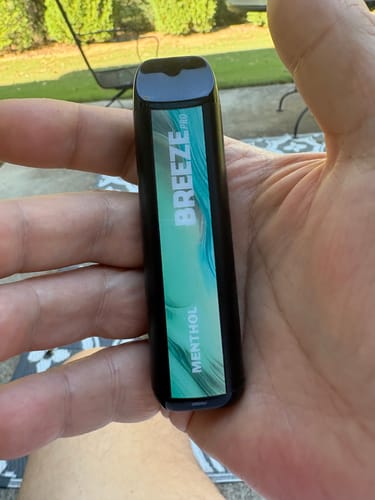 Customer photo review of Breeze Pro Disposable Vape