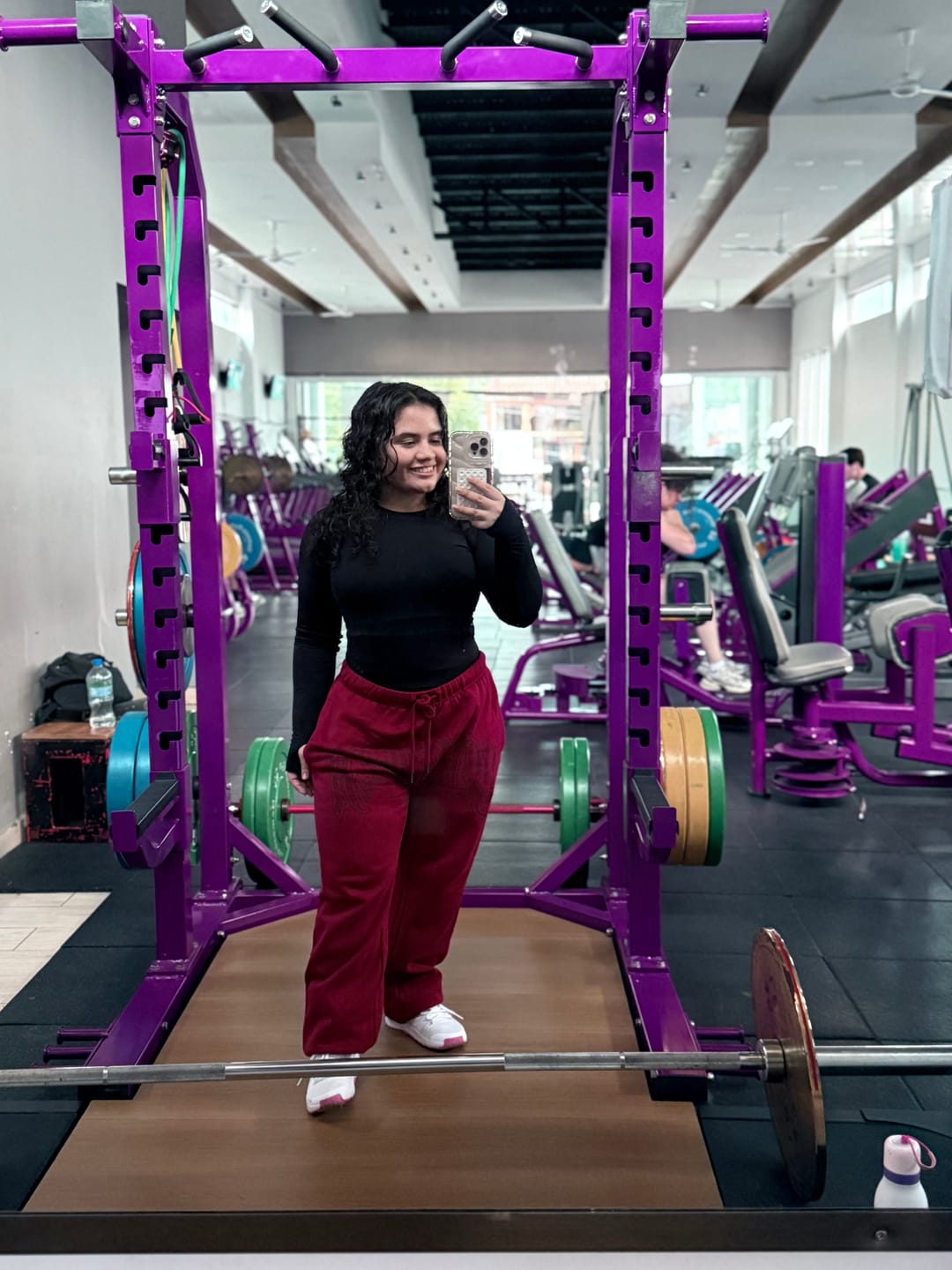 Customer photo review of W257 My eyes are up here Jogger
