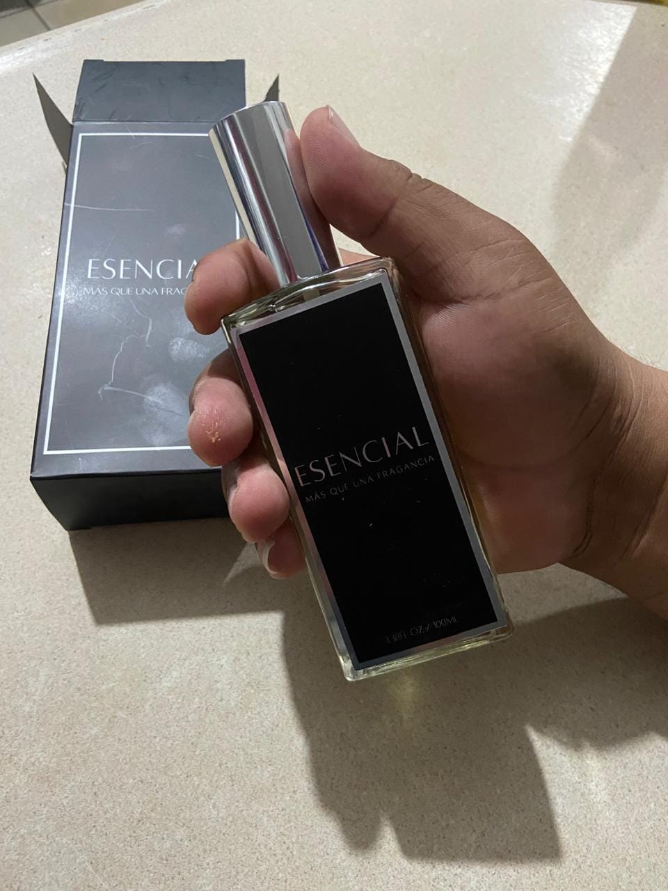 Customer photo review of H054 Inspirado en: Valentino Uomo Born in Roma - Valentino