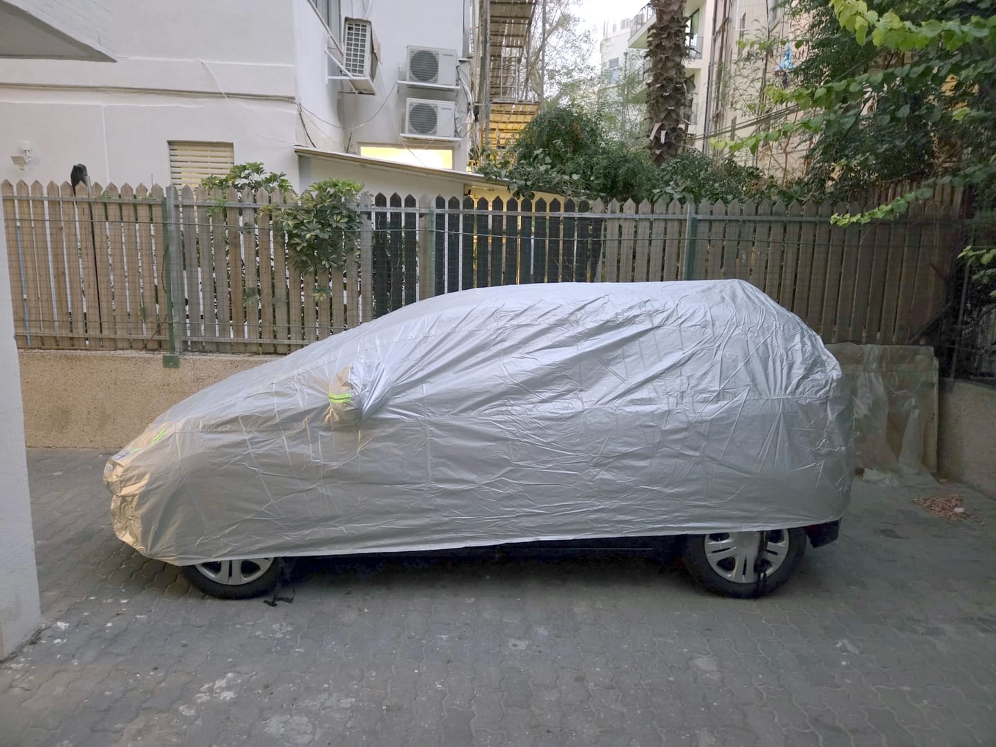 Customer photo review of Neo- Zaštitna cerada za automobil