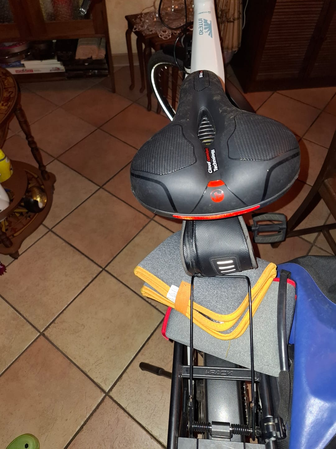 Customer photo review of StorageMax Satteltasche