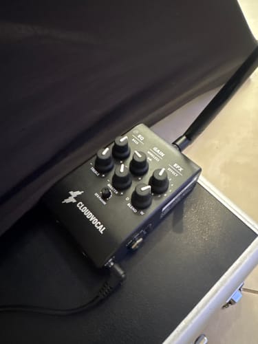 Customer photo review of ISOLO Receiver