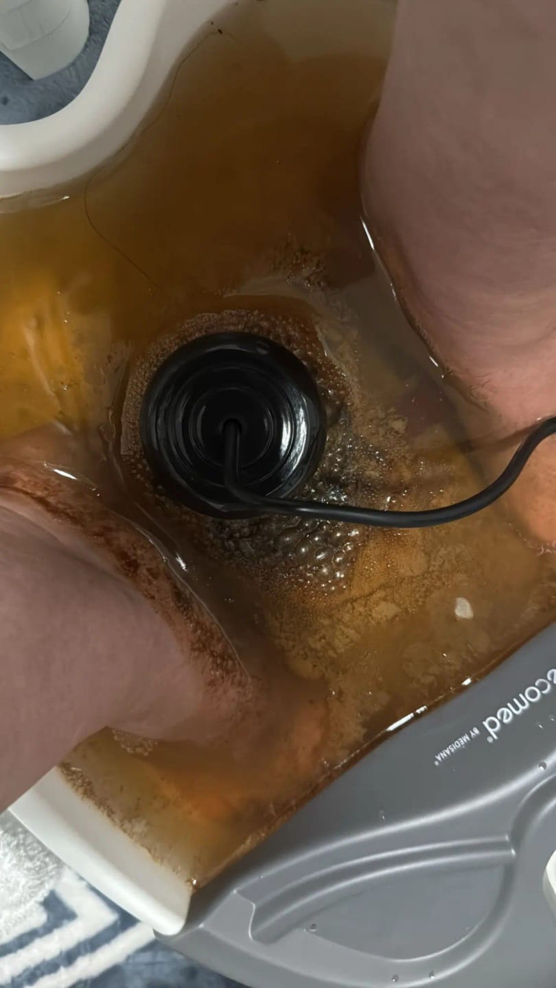 Customer photo review of Revitalizing Ionic Foot Spa
