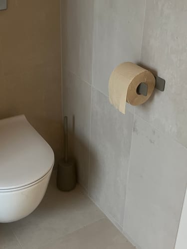 Customer photo review of Zone Denmark Ume Toiletrolhouder- Taupe
