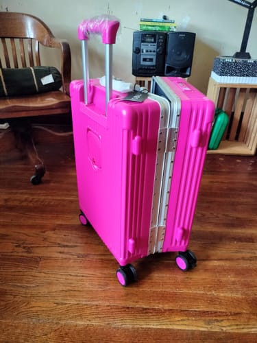 Customer photo review of Carry-On: All-in-One