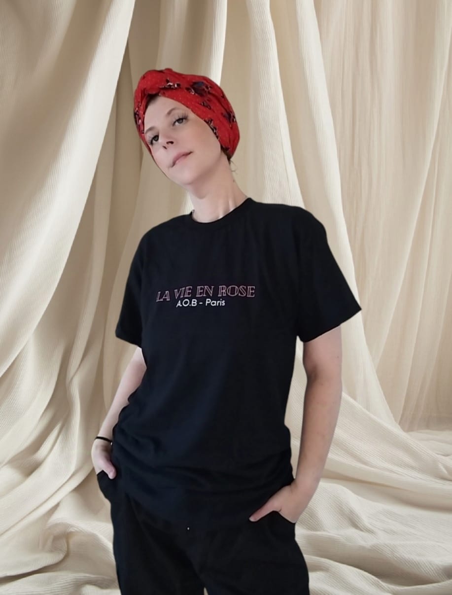 Customer photo review of LE T-SHIRT "LA VIE EN ROSE"