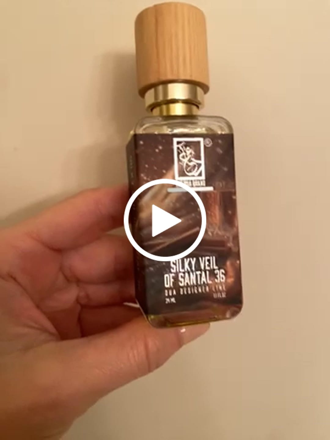 Customer video review of Silky Veil Of Santal 36