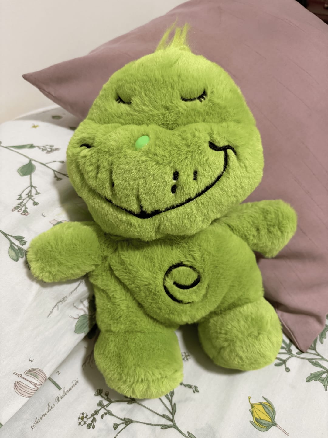Customer photo review of GrumpyHug™ Soothe & Snuggle Plush