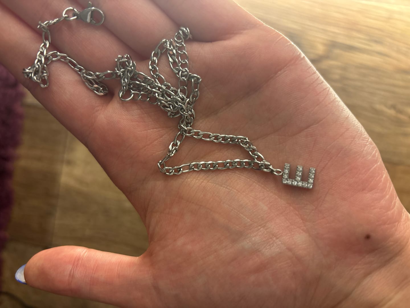 Customer photo review of Classic Letter Halskette | 18K vergoldet