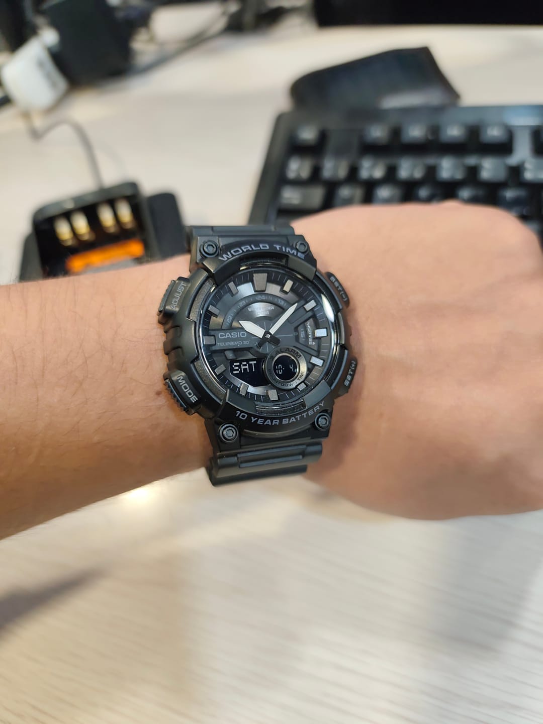 Customer photo review of Reloj Casio Análogo-Digital Vintage AEQ-110W-1BVDF Negro