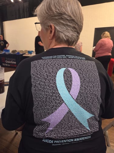 Customer photo review of Round 154 (Unisex Classic Tee | Gildan)