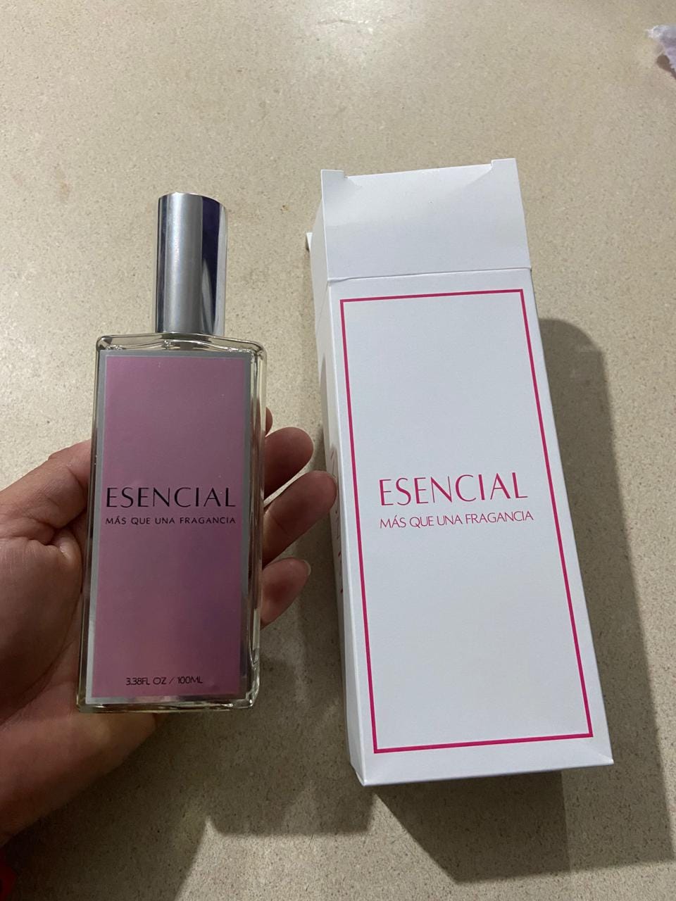 Customer photo review of M506 Inspirado en: Burberry Her Elixir de Parfum - Burberry