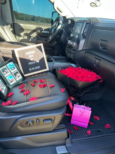 Customer photo review of Red Rose Bouquet