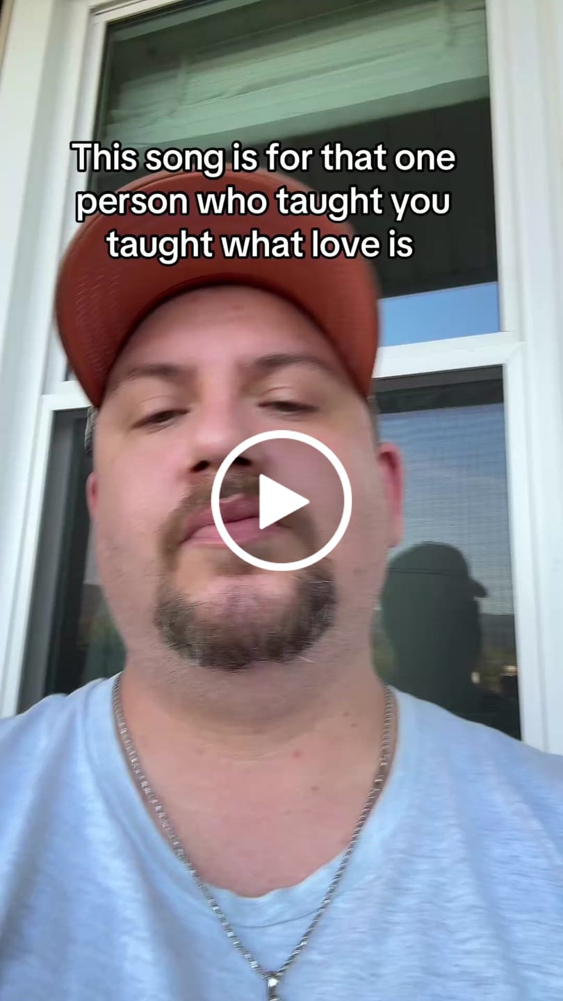 Customer video review of OVERLORD X Looney Tunes: Tasmanian Devil Trucker Cap