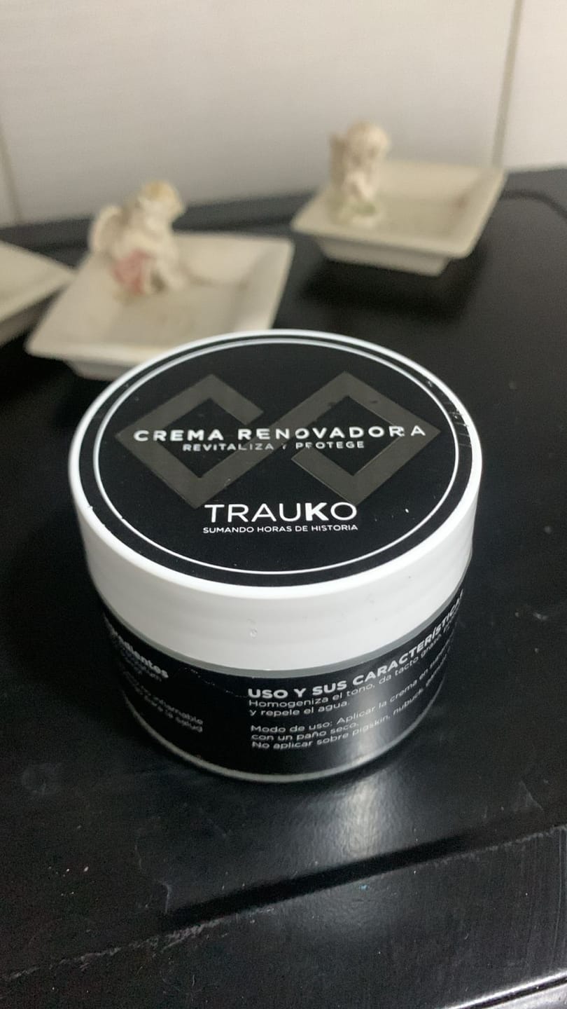Customer photo review of Crema Renovadora Grasos
