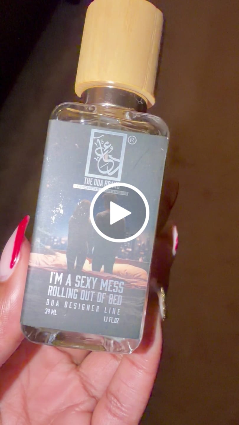 Customer video review of I'm A Sexy Mess Rolling Out Of Bed