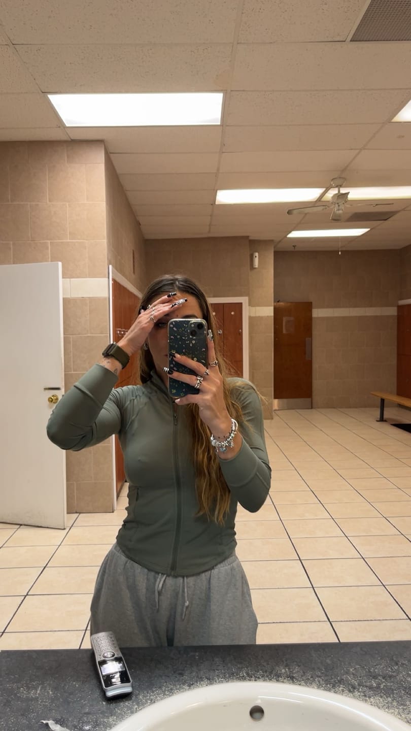 Customer photo review of W552 Elevate jacket