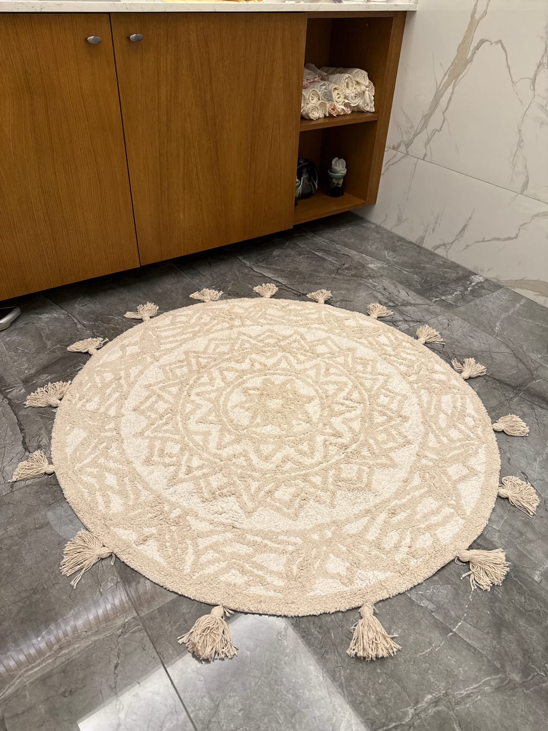 Customer photo review of Pina Yuvarlak Banyo Paspası %100 Pamuk 100x100 Kahverengi