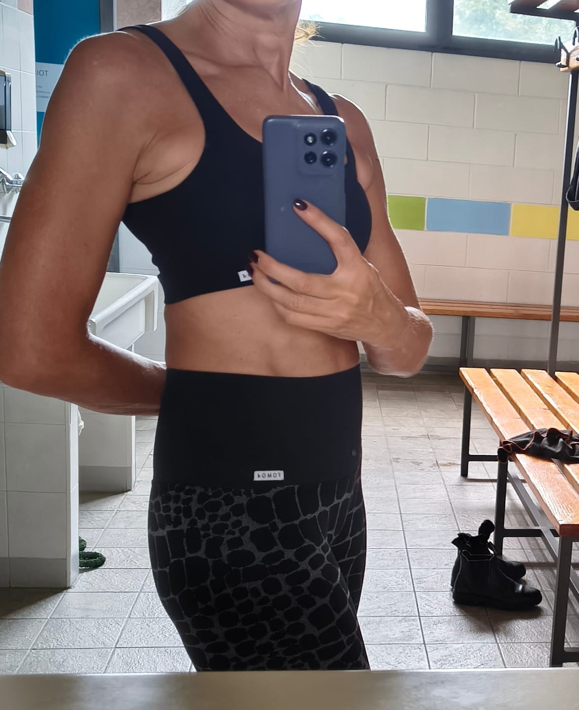 Customer photo review of Top CALIPSO Nero Costine