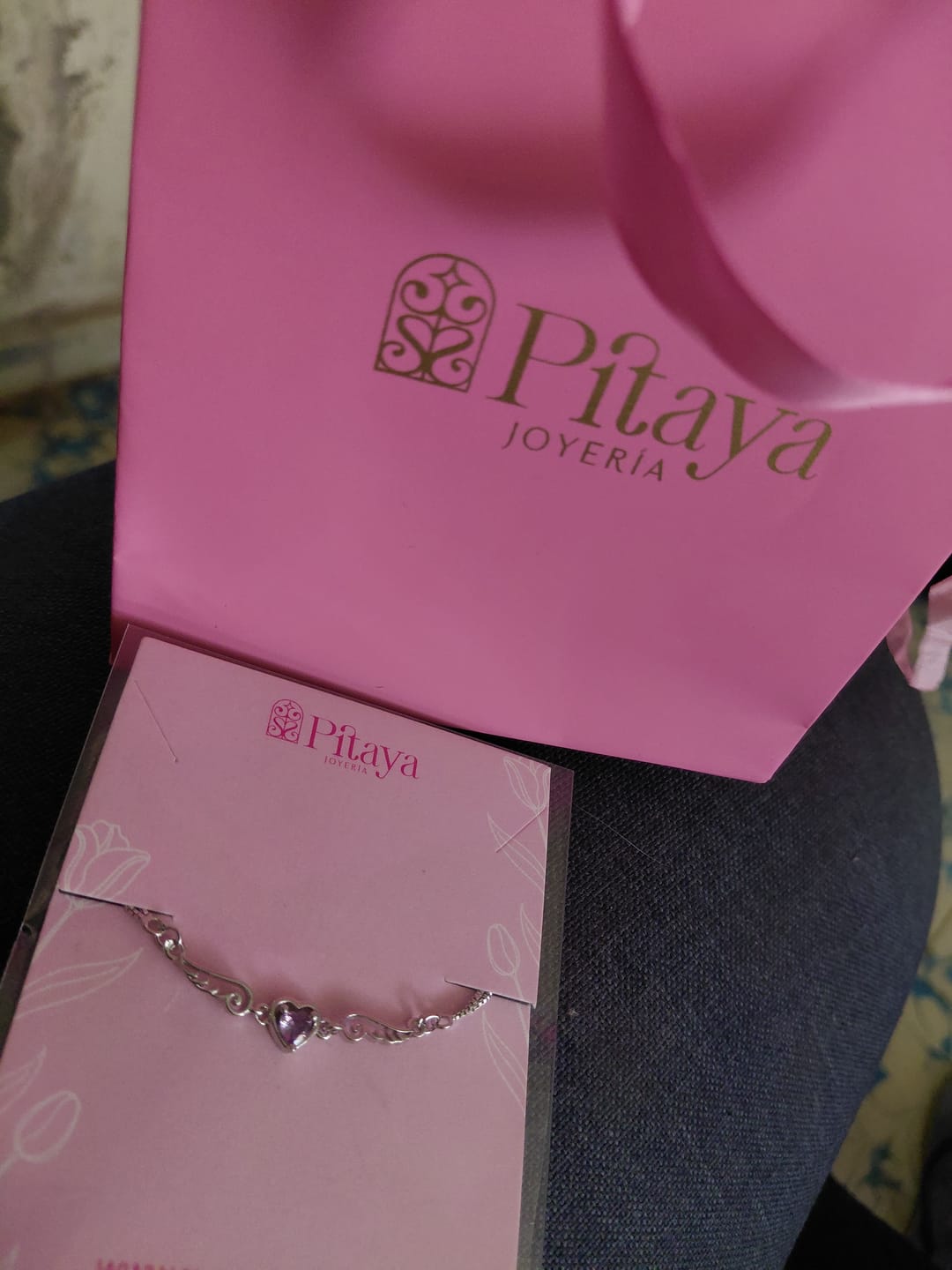 Customer photo review of Pulsera Ángel