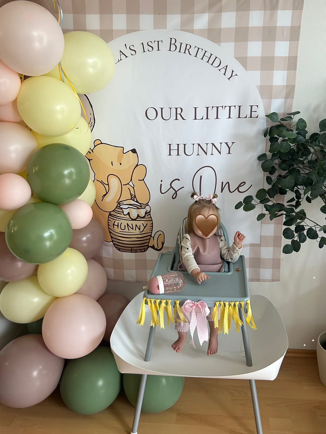 Customer photo review of DIY Balloon Kit - Create Your Own Color Mix