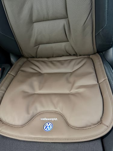 Customer photo review of Individuelles Kissen für die Rückbank des Autos