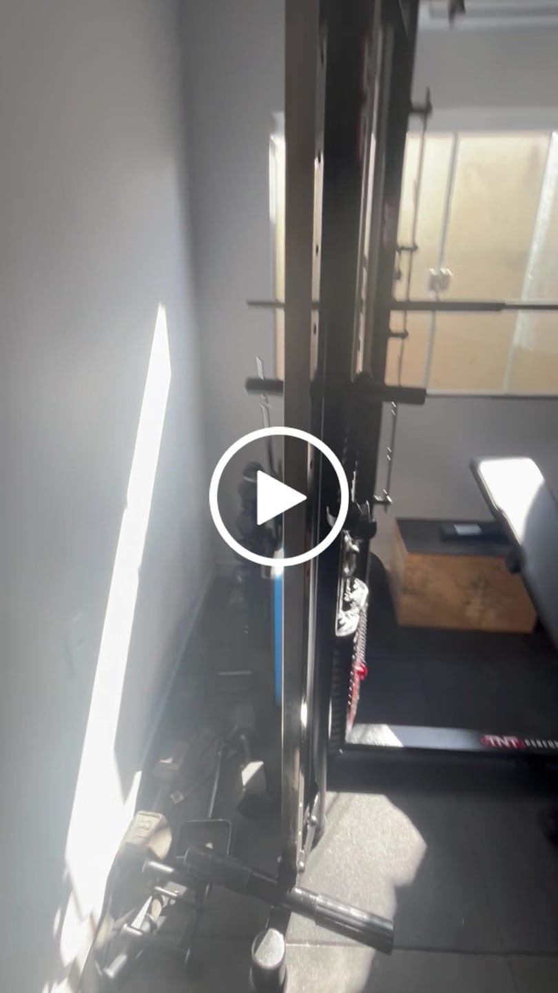 Customer video review of Caneleiras Tornozeleiras De Peso