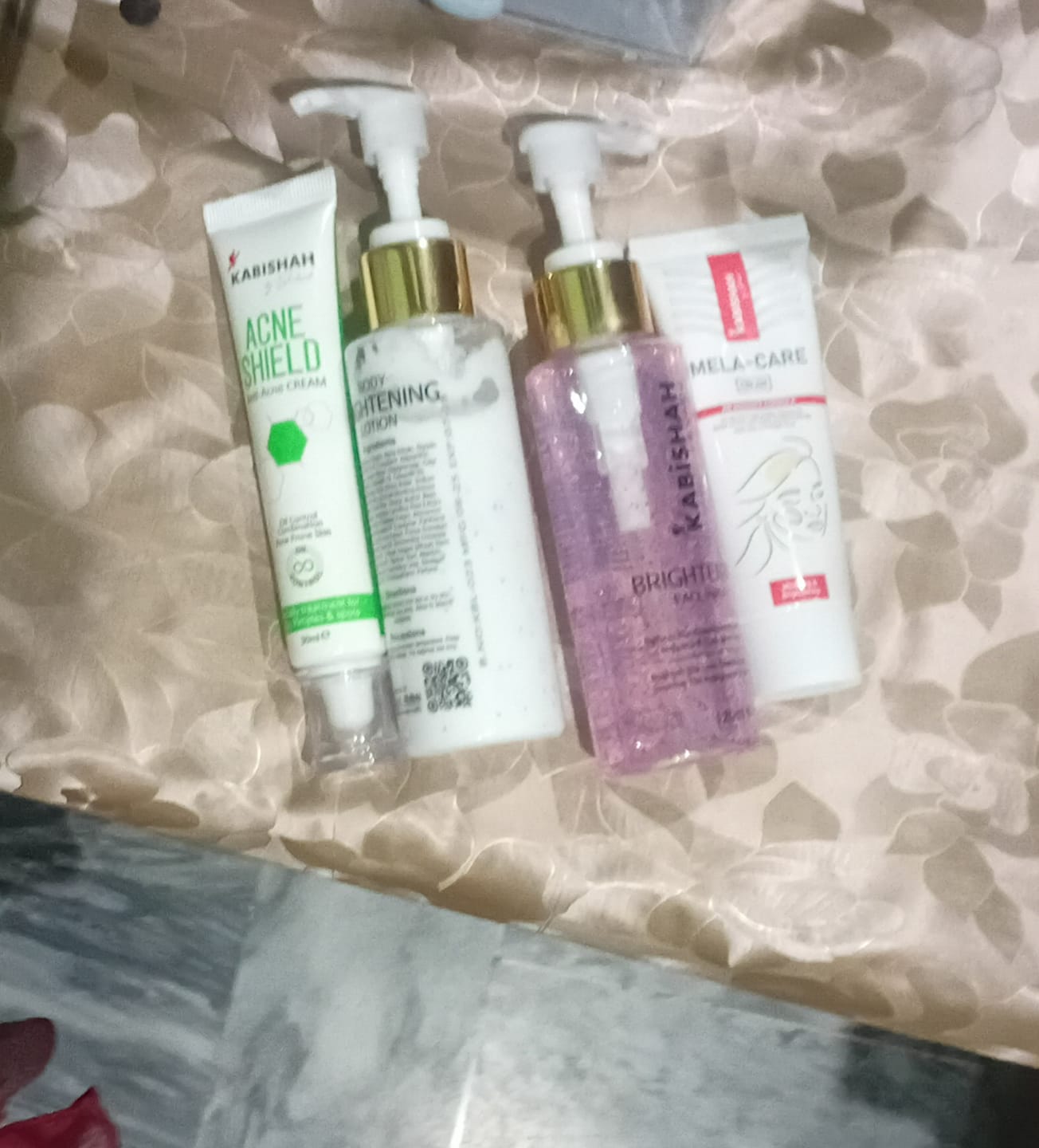 Customer photo review of Body Brilliance - Whitening Bundle: Cream & Lotion Duo