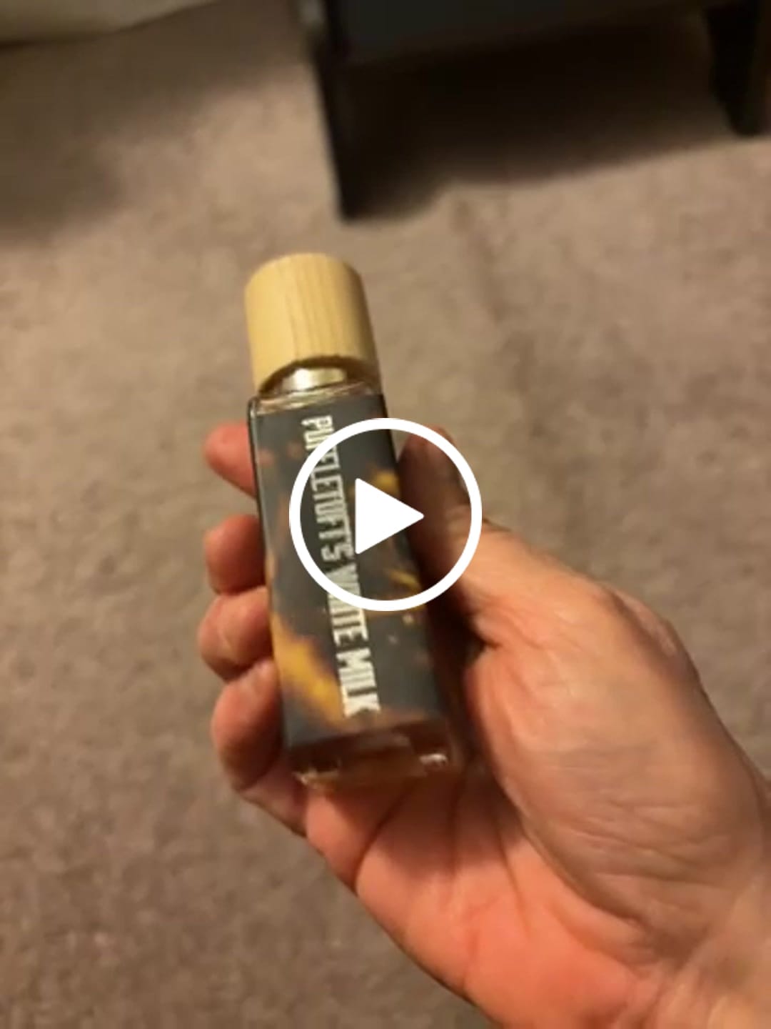 Customer video review of Puffletuft's White Milk