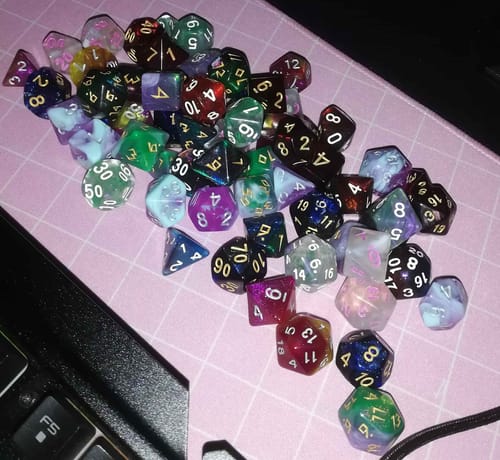 Customer photo review of Mystery Bag of Holding mit 10x7 Kunststoff Würfel