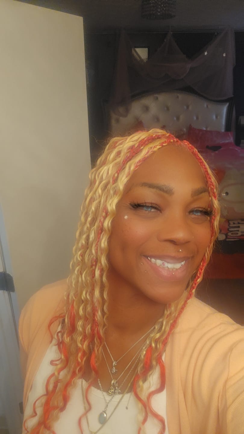 Customer photo review of #27 Honey Blonde Deep Wave Bulk Hair Extensions for Braiding