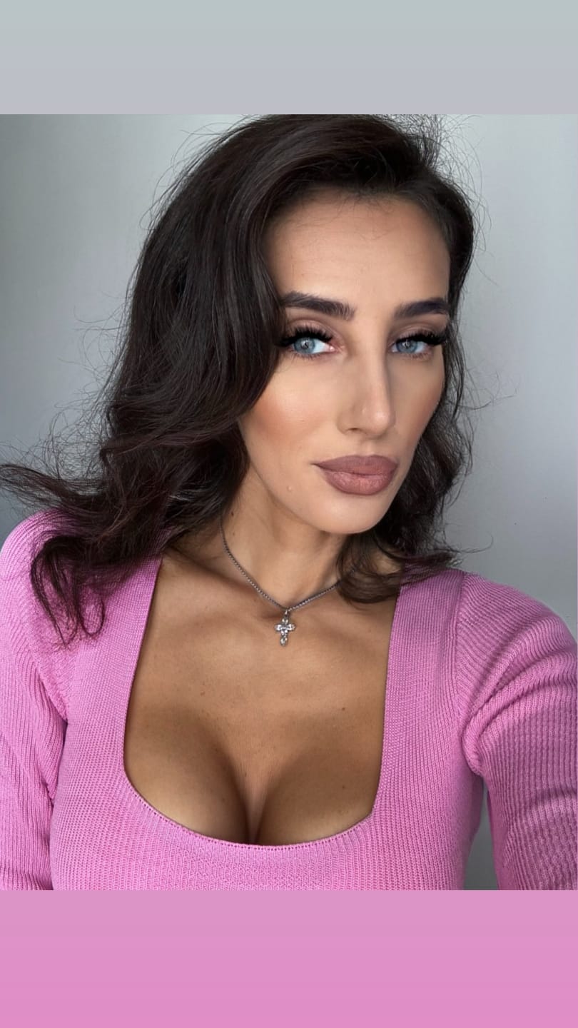 Customer photo review of LEYLA | OCEAN BLUE
