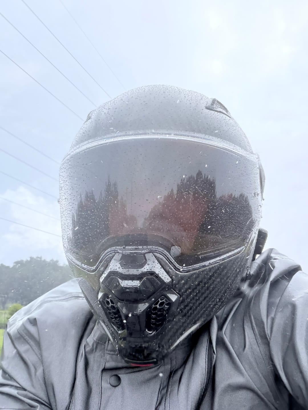 Customer photo review of D.O.T. & ECE Daytona C6 Pro- Grey Carbon Fiber