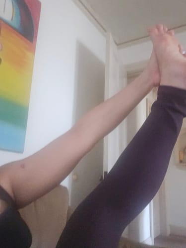 Customer photo review of Inspire Leggings - Eggplant Ribbed