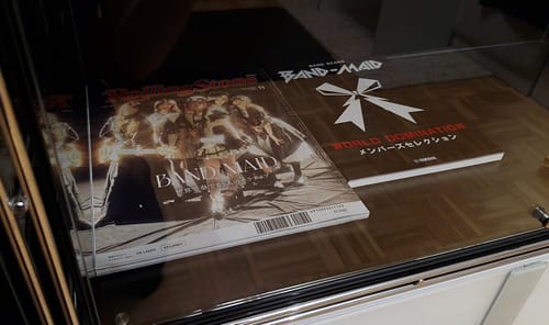 Customer photo review of BAND-MAID Rolling Stone Japan Magazine Special Edition Back Cover